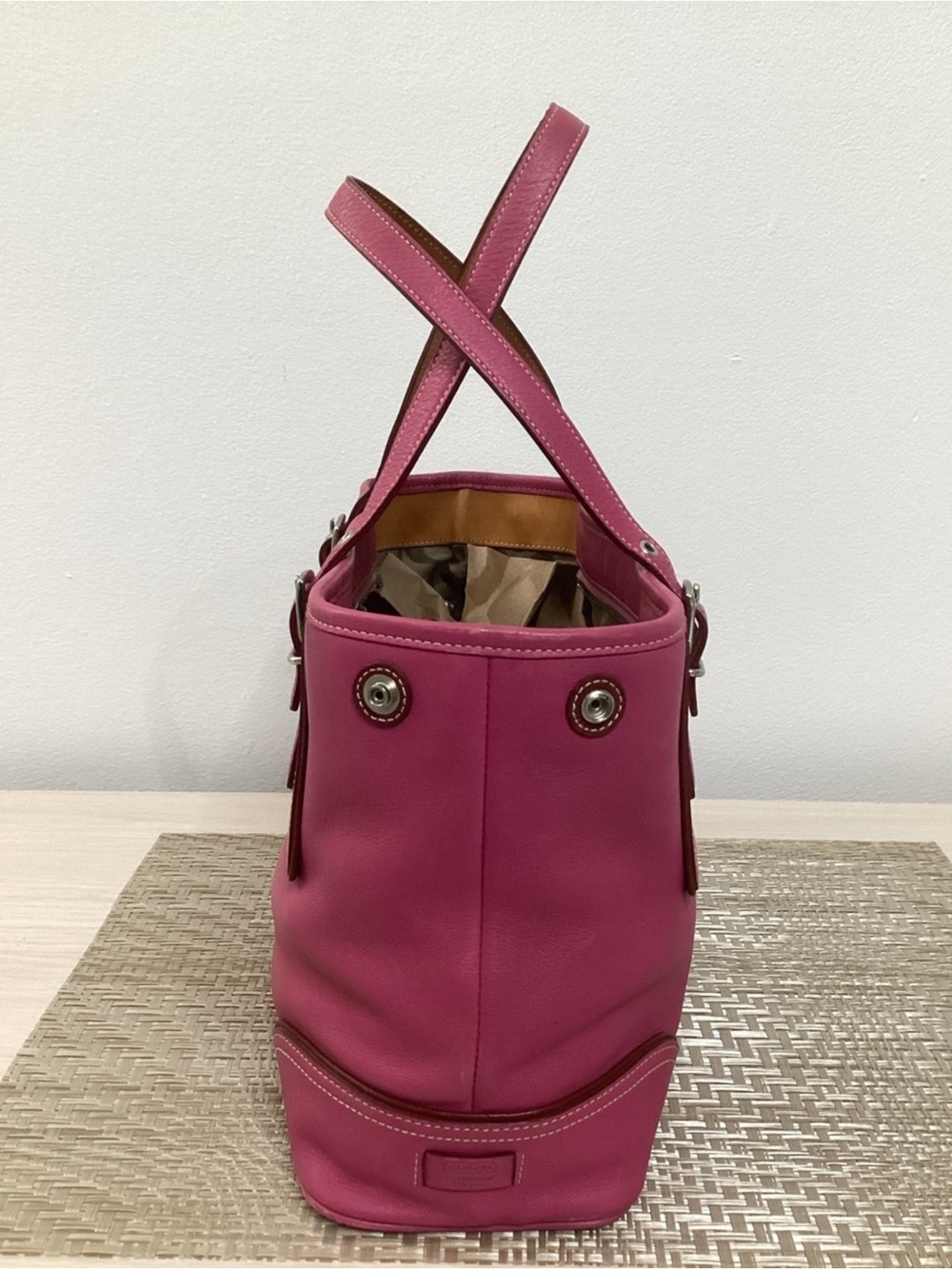 Vintage 2006 Coach Hampton Classic Pink Leather Tote Bag - Picture 5 of 9
